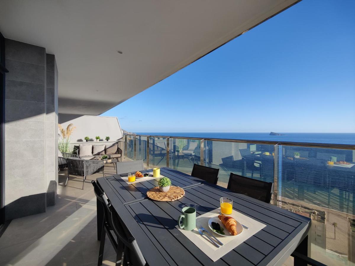 Sunset Cliffs Sea & Sky Apartments Бенідорм Екстер'єр фото