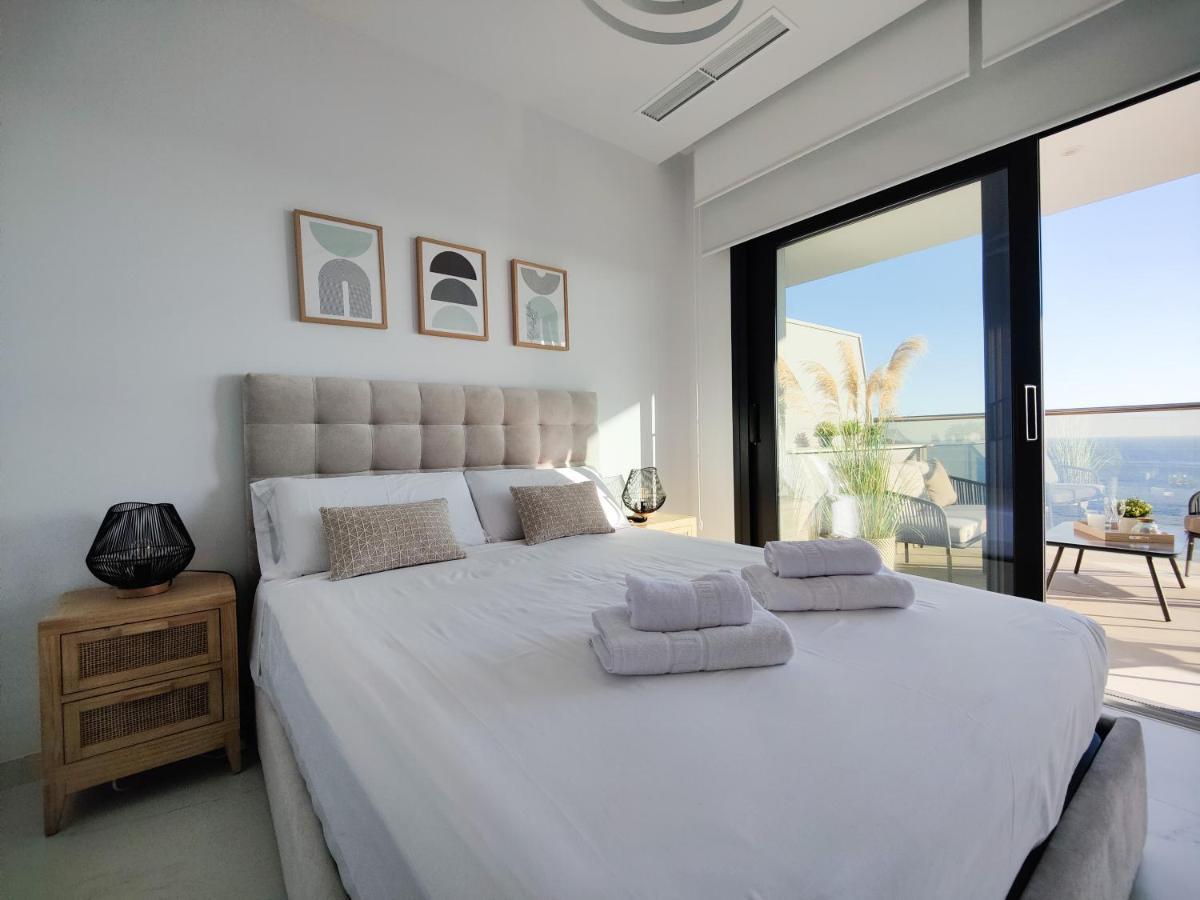 Sunset Cliffs Sea & Sky Apartments Бенідорм Екстер'єр фото