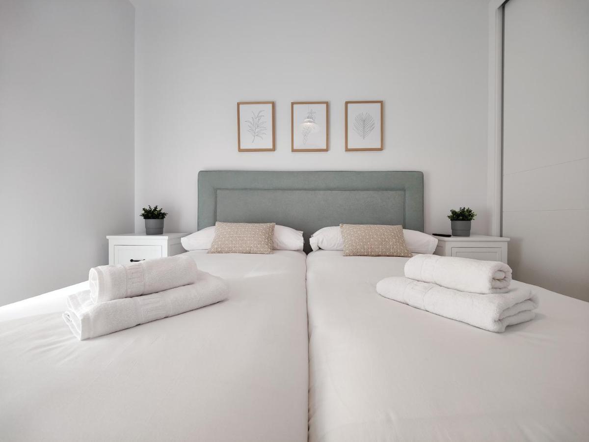 Sunset Cliffs Sea & Sky Apartments Бенідорм Екстер'єр фото