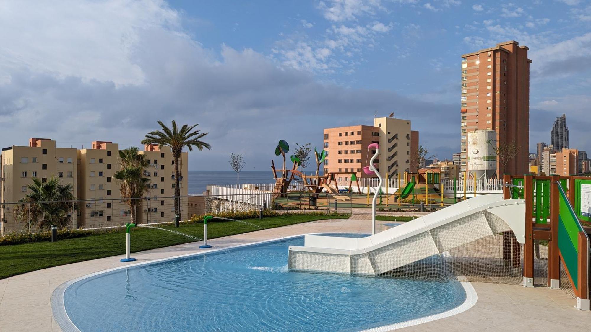 Sunset Cliffs Sea & Sky Apartments Бенідорм Екстер'єр фото